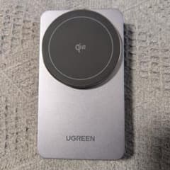 UGREEN Qi2対応 折りたたみ式ワイヤレス充電器 本体