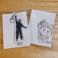 SHINee つながるチャーム ONEW2種セットのサムネイル