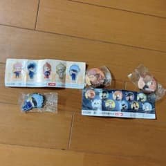 くら寿司 オリジナルラバーマスコット&缶バッジ 呪術廻戦のサムネイル