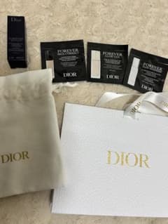 新品　Diorサンプル　ディオールスキンフォーエバーのサムネイル