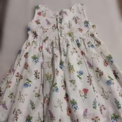 shipsベビー花柄ワンピース 80サイズのサムネイル