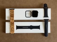 Apple Watch Series 7（GPS）スポーツバンド+ウッドバンド付のサムネイル