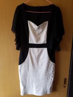 DRESSLINE キャバワンピースのサムネイル