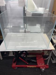 特売品！軽微キズ　水槽　60CM 　W60×D45×H45厚み8mm 特売品！軽微キズ 水槽 60CM W60×D45×H45厚み8mm - メルカリ