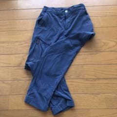 右膝部分が擦れていますのでお安く出品します。のサムネイル