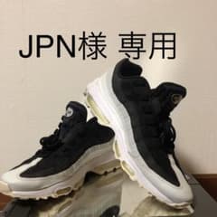 NIKE ナイキ スニーカーのサムネイル