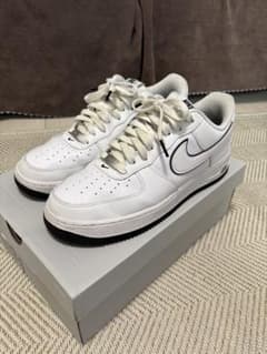 本日限定値下げ！NIKE エアフォース1 '07 ホワイト/ブラック 27