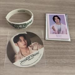 SEVENTEEN セブチ ミンギュ スクエア 缶バッジ LOVE ラバーバンド