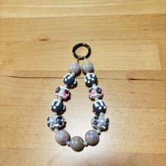 ハンドメイド花をモチーフ携帯ストラップのサムネイル