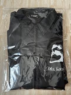 新品】SixTONES STock 6周年ロゴ ウィンドブレーカー Lサイズ - メルカリ