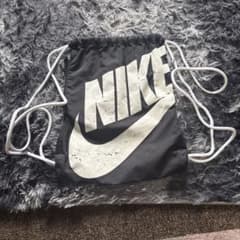 NIKE ナップザック ブラック ホワイトのサムネイル