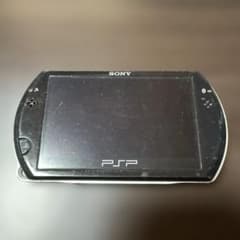 【充電ケーブル付】PSP go ピアノブラック (PSP-N1000)のサムネイル
