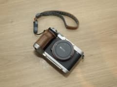 【極美品】SmallRig ソニー α7C II 用 L型プレート＋ストラップのサムネイル