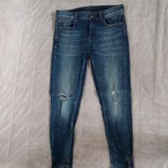 Kazu様専用　ZARA 1975 ダメージ加工ジーンズのサムネイル