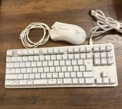 Razer ゲーミングキーボード マウス セット ホワイト - メルカリ