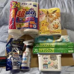 日用品まとめ売り エリエールキッチンタオル ポケモントイレットペーパーのサムネイル