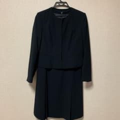 ブラックフォーマル 喪服 スーツのサムネイル