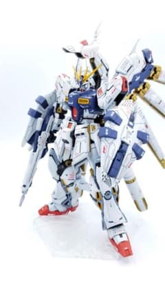RG Hi-Nu Gundam 塗装済完成品のサムネイル