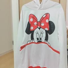 ミニーのパーカーのサムネイル