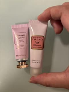 Francfranc & TOCCA ミニハンドクリーム 2本セットのサムネイル