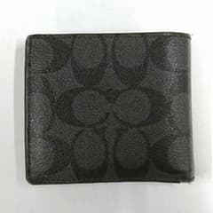 COACH 二つ折り財布のサムネイル