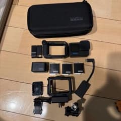 GoPro hero11 本体と付属品　【値下げしました！】のサムネイル