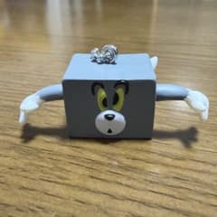 トムとジェリー 四角いトム フィギュア キーホルダーのサムネイル
