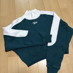 Reebok ハイネック クロップドスウェットのサムネイル