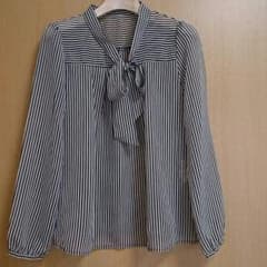 専用ロペピクニックストライプブラウスのサムネイル