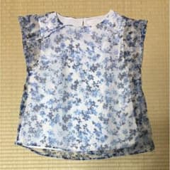 ブラウス テチチのサムネイル
