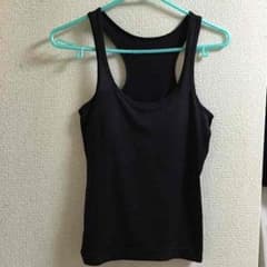 パット付き タンクトップのサムネイル