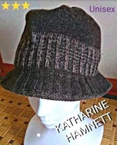 美品★格安！【 キャサリン・ハムネット♠️ ニット帽 】のサムネイル
