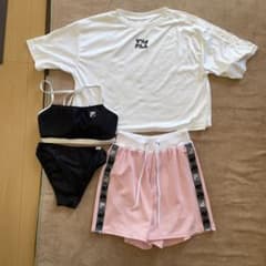 FILA セパレート水着セット ブラック・ピンク　7Sサイズのサムネイル