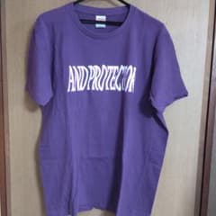AND PROTECTOR Tシャツのサムネイル