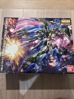 MG 1/100 ガンダムフェニーチェリナーシタのサムネイル