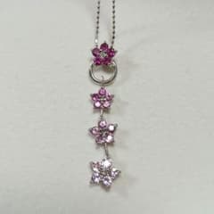 ♥️K18WG♥️ お花モチーフ 縦長ネックレスのサムネイル