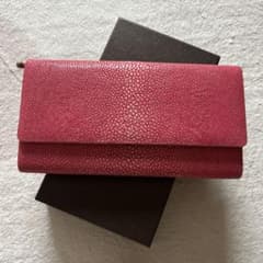 長財布 ピンク エイ革 スティングレイ ガルーシャ - メルカリ