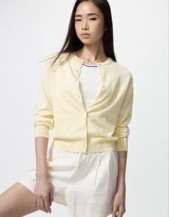 UNIQLO UVカットクルーネックカーディガン　イエローのサムネイル