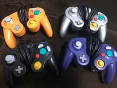 ゲームキューブコントローラー2点セットのサムネイル