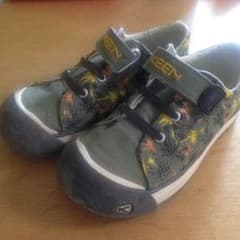さくまま様専用、、、KEEN スニーカー 17cmのサムネイル