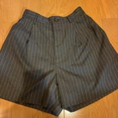 ハニーズ ストライプ柄 ショートパンツ Mサイズのサムネイル
