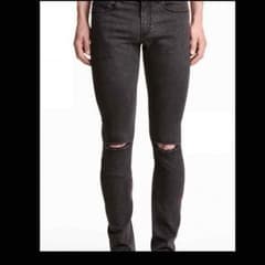 H&M スキニーデニム (膝にクラッシュ加工)のサムネイル