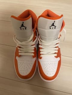 NIKEジョーダンワンのサムネイル