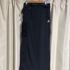 Nike ACG ロングスカート ブラック Mサイズのサムネイル