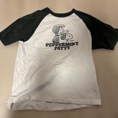 ユニクロtシャツのサムネイル