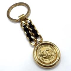 【極美品】シャネル チャーム ココ レザーチェーン 31 RUE CAMBON 極美品】シャネル チャーム ココ レザーチェーン 31 RUE CAMBON - メルカリ