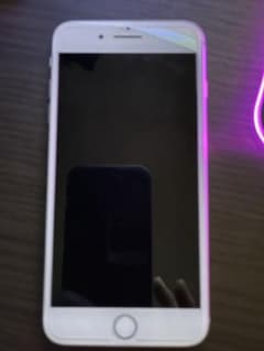 iPhone 8 Plus Silver 64 GB docomoのサムネイル