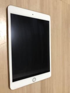 iPad mini3 16GB Wi-Fiモデルのサムネイル