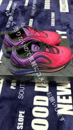 AIR MAX720のサムネイル