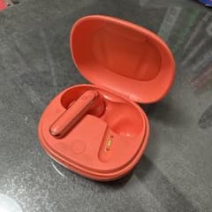 Anker Soundcore ワイヤレスイヤホン 本体 コーラルレッドのサムネイル